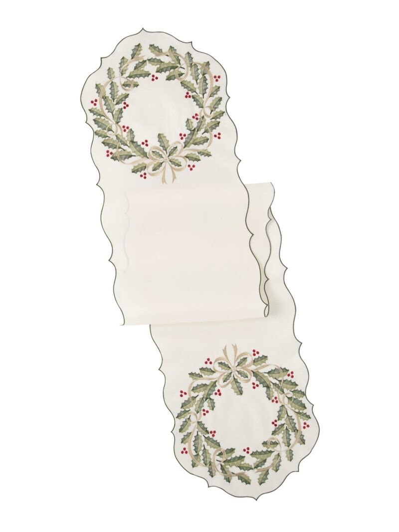Holiday Nouveau Wreath 14X72 Table Runner