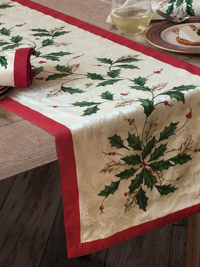 Holiday 14X90 Table Runner